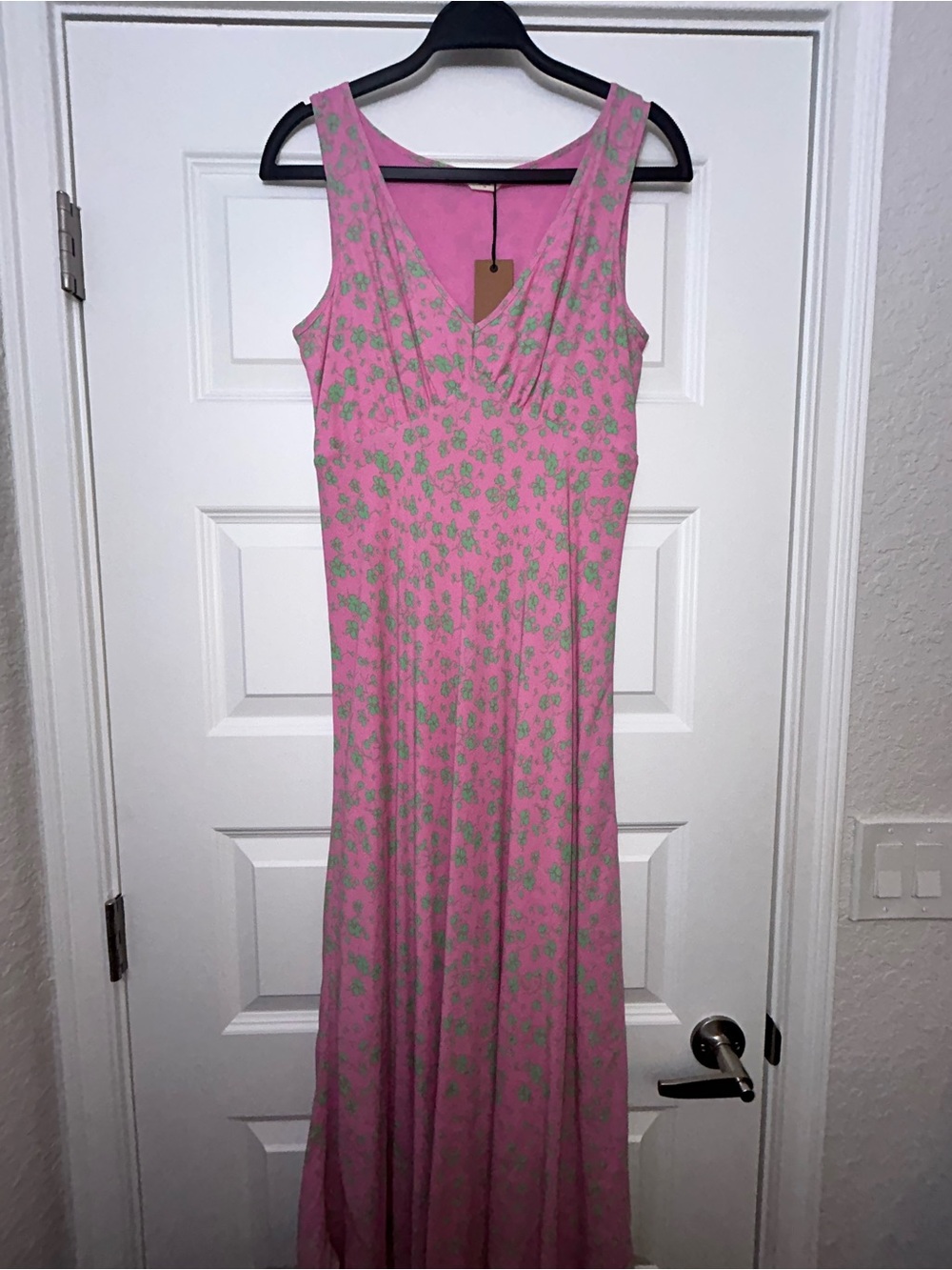 New, Hush Jemma Tea Ditsy Floral Maxi Dress